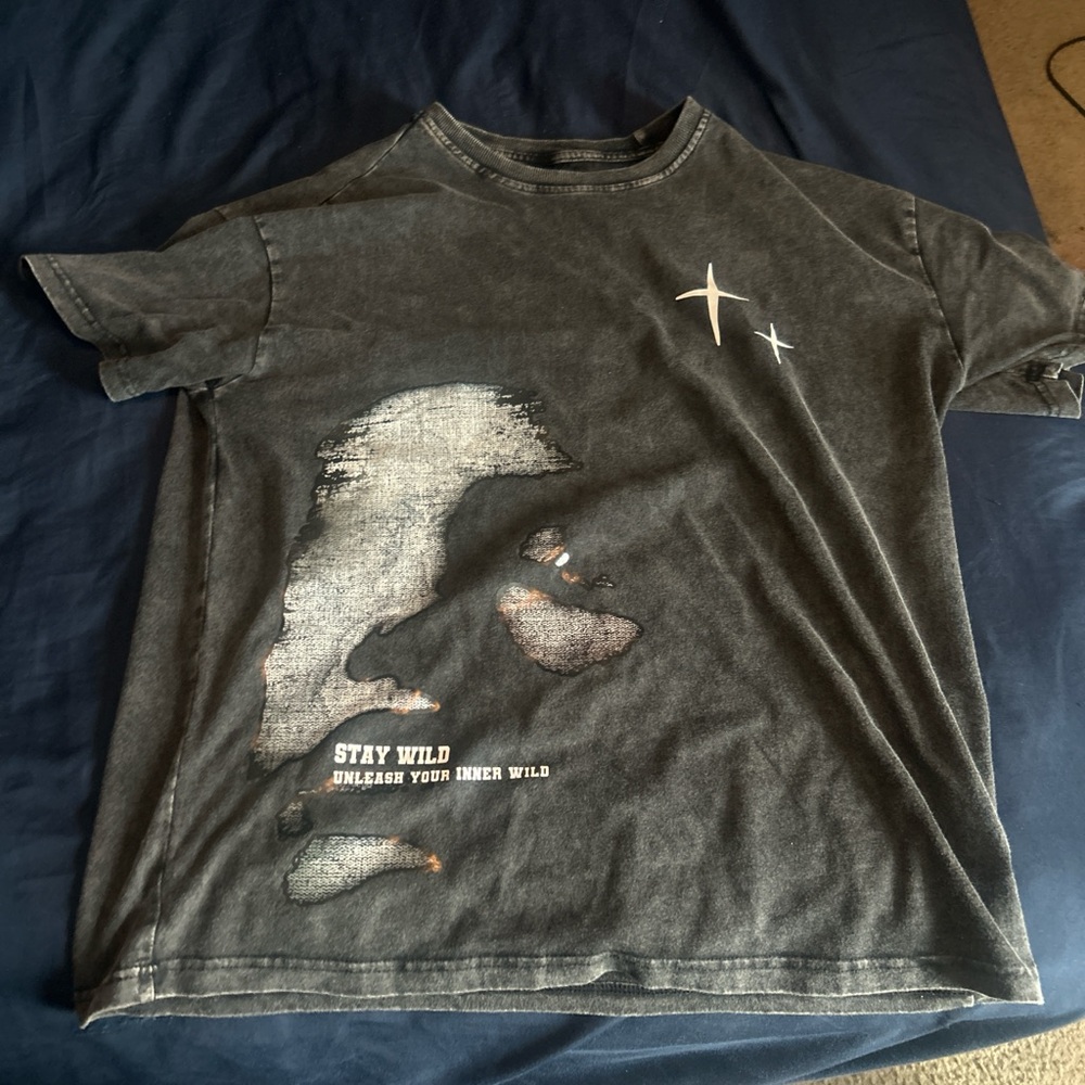 Stay Wild Graphic Tee - Charcoal